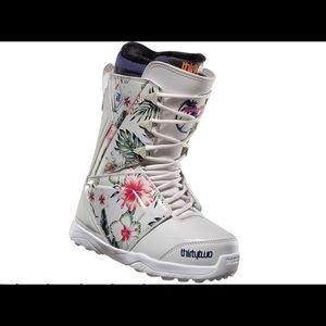 ThirtyTwo Snowboard Boots